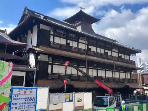 湯神社の周辺