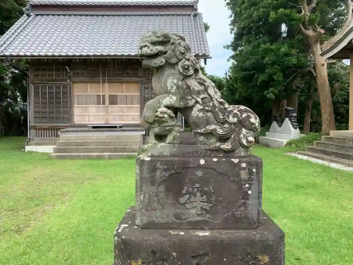 八雲神社の狛犬