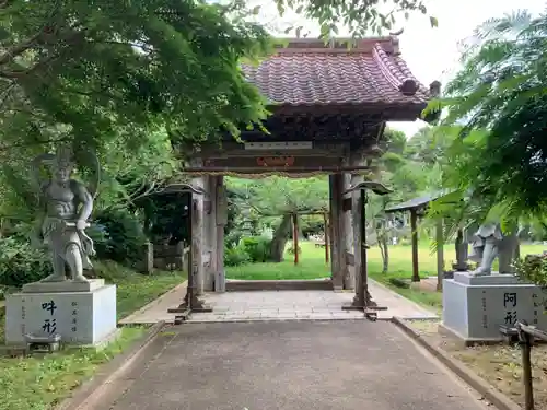 長福寺の山門