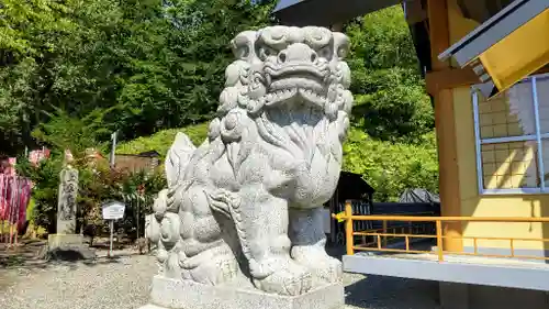 浦幌神社・乳神神社の狛犬