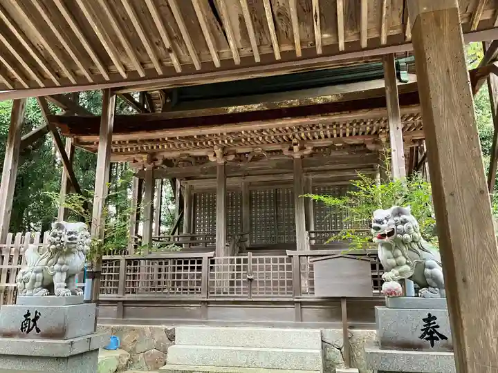 波豆八幡神社の本殿・本堂