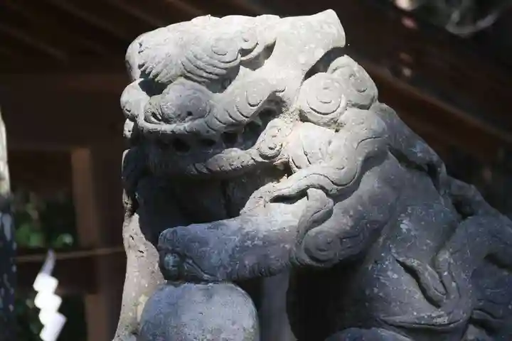 高司神社〜むすびの神の鎮まる社〜の狛犬
