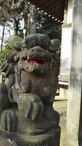 諏訪神社の狛犬