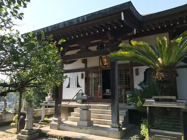 常福寺(椿堂)の本殿・本堂