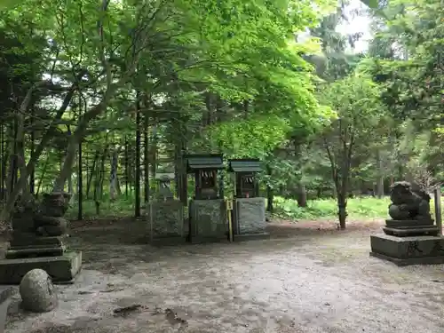 千歳神社の末社・摂社