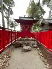 八幡神社の末社