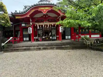 市原稲荷神社の{uncategorized: "未分類", other: "その他", undefined: "問題あり", building: "その他建物", grave: "お墓", sacred_gate: "鳥居", guardian: "狛犬", statue: "像", buddha: "仏像", history: "歴史", nature: "自然", garden: "庭園", animal: "動物", pagoda: "塔", temizu: "手水舎", mountain_gate: "山門・神門", sanctuary: "本殿・本堂", subordinate: "末社・摂社", art: "芸術", scenery: "景色", jizo: "地蔵", ema: "絵馬", goshuin: "御朱印", omikuji: "おみくじ", items: "授与品その他", amulet: "お守り", goshuincho: "御朱印帳", eats: "食事", festival: "お祭り", votive_dance: "神楽", shichigosan: "七五三参", wedding: "結婚式", experience: "体験その他", initially: "初詣", around: "周辺", anti_infection: "感染症対策"}