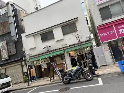 烏森神社の周辺