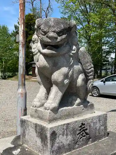 美深神社の狛犬