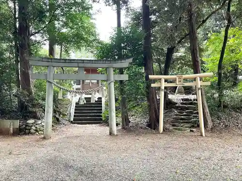 若宮八幡宮の鳥居