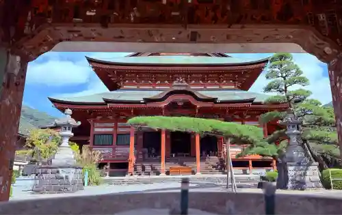 甲斐善光寺(山梨県)