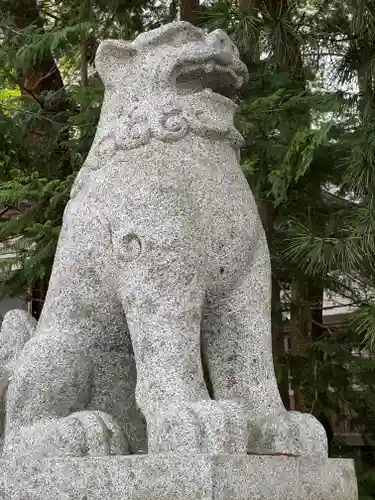 岩手護國神社の狛犬