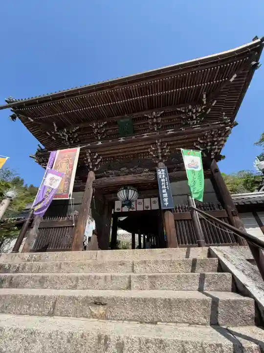 長谷寺の{uncategorized: "未分類", other: "その他", undefined: "問題あり", building: "その他建物", grave: "お墓", sacred_gate: "鳥居", guardian: "狛犬", statue: "像", buddha: "仏像", history: "歴史", nature: "自然", garden: "庭園", animal: "動物", pagoda: "塔", temizu: "手水舎", mountain_gate: "山門・神門", sanctuary: "本殿・本堂", subordinate: "末社・摂社", art: "芸術", scenery: "景色", jizo: "地蔵", ema: "絵馬", goshuin: "御朱印", omikuji: "おみくじ", items: "授与品その他", amulet: "お守り", goshuincho: "御朱印帳", eats: "食事", festival: "お祭り", votive_dance: "神楽", shichigosan: "七五三参", wedding: "結婚式", experience: "体験その他", initially: "初詣", around: "周辺", anti_infection: "感染症対策"}