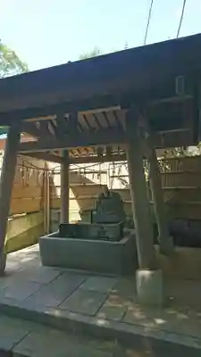 柴崎神社の手水舎