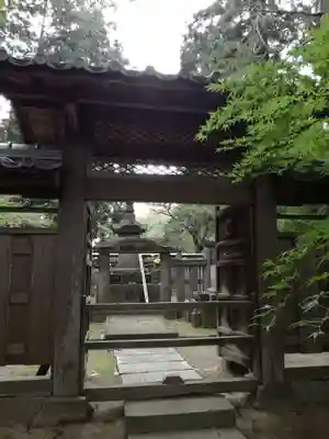 弘経寺の山門・神門