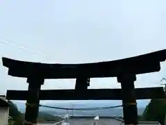 菱野健功神社の鳥居