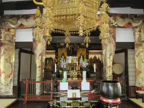 大藏經寺の本殿