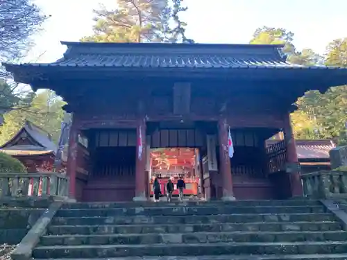 北口本宮冨士浅間神社の山門・神門