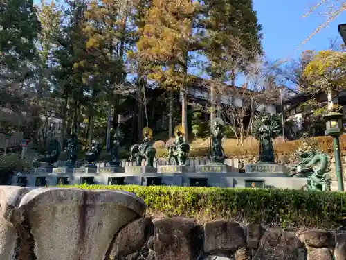 霊山寺の仏像