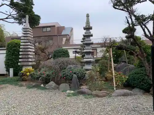 大久保山 自性院の塔