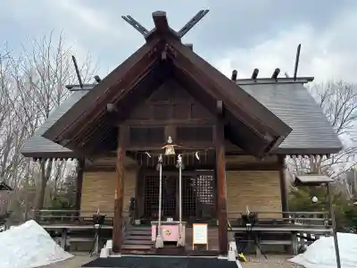 端野神社の{uncategorized: "未分類", other: "その他", undefined: "問題あり", building: "その他建物", grave: "お墓", sacred_gate: "鳥居", guardian: "狛犬", statue: "像", buddha: "仏像", history: "歴史", nature: "自然", garden: "庭園", animal: "動物", pagoda: "塔", temizu: "手水舎", mountain_gate: "山門・神門", sanctuary: "本殿・本堂", subordinate: "末社・摂社", art: "芸術", scenery: "景色", jizo: "地蔵", ema: "絵馬", goshuin: "御朱印", omikuji: "おみくじ", items: "授与品その他", amulet: "お守り", goshuincho: "御朱印帳", eats: "食事", festival: "お祭り", votive_dance: "神楽", shichigosan: "七五三参", wedding: "結婚式", experience: "体験その他", initially: "初詣", around: "周辺", anti_infection: "感染症対策"}