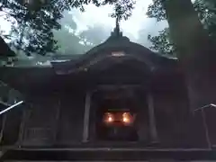 槵觸神社の本殿