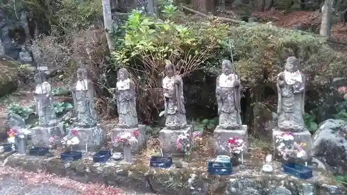 神護寺の地蔵