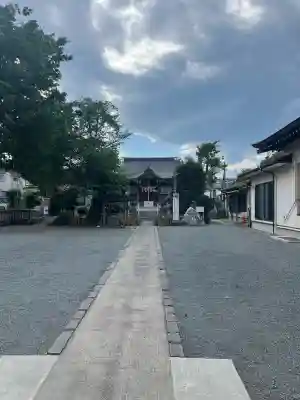 栗原神社の{uncategorized: "未分類", other: "その他", undefined: "問題あり", building: "その他建物", grave: "お墓", sacred_gate: "鳥居", guardian: "狛犬", statue: "像", buddha: "仏像", history: "歴史", nature: "自然", garden: "庭園", animal: "動物", pagoda: "塔", temizu: "手水舎", mountain_gate: "山門・神門", sanctuary: "本殿・本堂", subordinate: "末社・摂社", art: "芸術", scenery: "景色", jizo: "地蔵", ema: "絵馬", goshuin: "御朱印", omikuji: "おみくじ", items: "授与品その他", amulet: "お守り", goshuincho: "御朱印帳", eats: "食事", festival: "お祭り", votive_dance: "神楽", shichigosan: "七五三参", wedding: "結婚式", experience: "体験その他", initially: "初詣", around: "周辺", anti_infection: "感染症対策"}