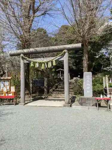 葛原岡神社の鳥居