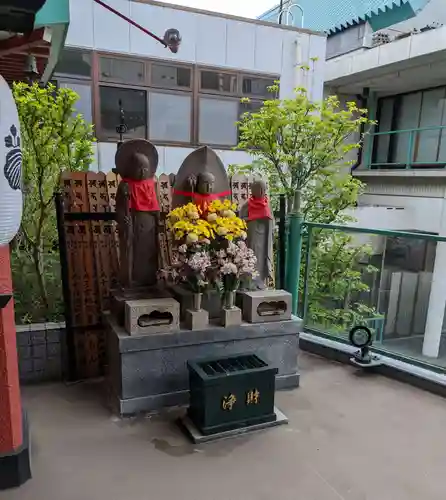 法乗院（深川閻魔堂）の地蔵