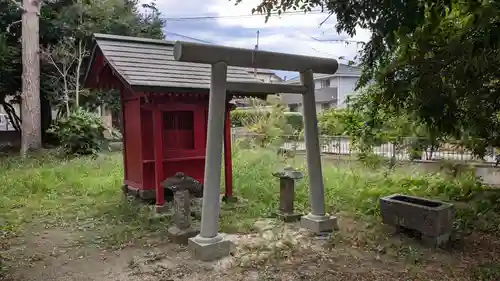 神明神社の末社