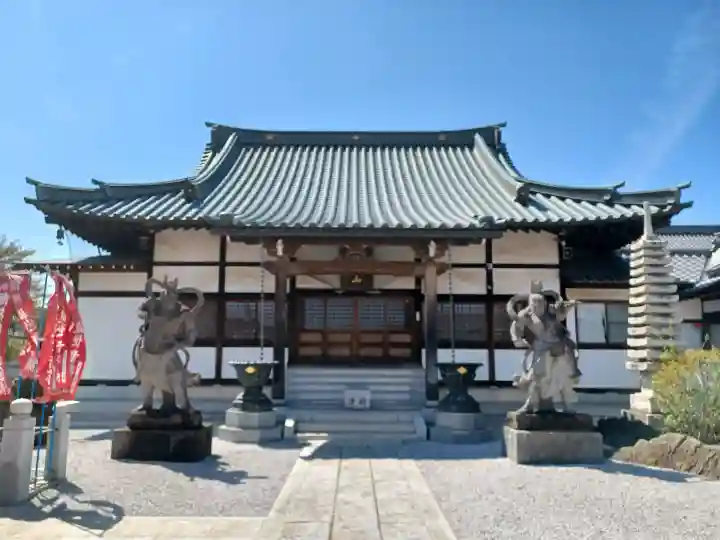 全龍寺の{uncategorized: "未分類", other: "その他", undefined: "問題あり", building: "その他建物", grave: "お墓", sacred_gate: "鳥居", guardian: "狛犬", statue: "像", buddha: "仏像", history: "歴史", nature: "自然", garden: "庭園", animal: "動物", pagoda: "塔", temizu: "手水舎", mountain_gate: "山門・神門", sanctuary: "本殿・本堂", subordinate: "末社・摂社", art: "芸術", scenery: "景色", jizo: "地蔵", ema: "絵馬", goshuin: "御朱印", omikuji: "おみくじ", items: "授与品その他", amulet: "お守り", goshuincho: "御朱印帳", eats: "食事", festival: "お祭り", votive_dance: "神楽", shichigosan: "七五三参", wedding: "結婚式", experience: "体験その他", initially: "初詣", around: "周辺", anti_infection: "感染症対策"}
