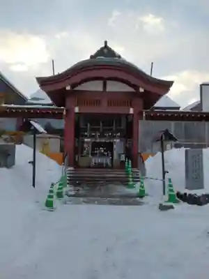 札幌八幡宮の本殿・本堂