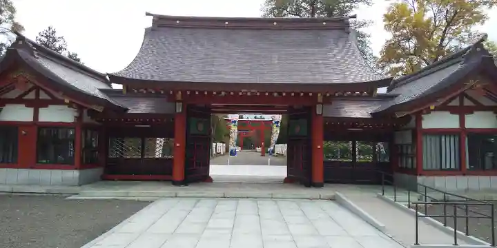 北海道護國神社の山門・神門