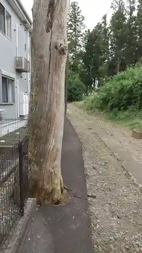 八塚稲荷神社のその他建物