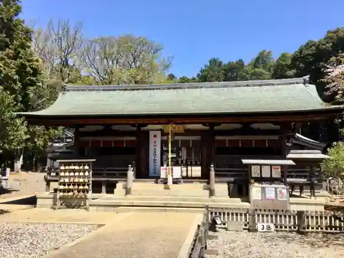 上地八幡宮の本殿