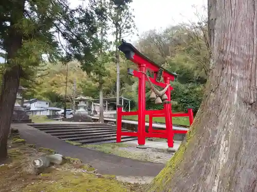 二上射水神社の鳥居