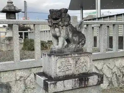 天王神社の{uncategorized: "未分類", other: "その他", undefined: "問題あり", building: "その他建物", grave: "お墓", sacred_gate: "鳥居", guardian: "狛犬", statue: "像", buddha: "仏像", history: "歴史", nature: "自然", garden: "庭園", animal: "動物", pagoda: "塔", temizu: "手水舎", mountain_gate: "山門・神門", sanctuary: "本殿・本堂", subordinate: "末社・摂社", art: "芸術", scenery: "景色", jizo: "地蔵", ema: "絵馬", goshuin: "御朱印", omikuji: "おみくじ", items: "授与品その他", amulet: "お守り", goshuincho: "御朱印帳", eats: "食事", festival: "お祭り", votive_dance: "神楽", shichigosan: "七五三参", wedding: "結婚式", experience: "体験その他", initially: "初詣", around: "周辺", anti_infection: "感染症対策"}