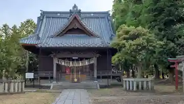 白根神社の本殿・本堂