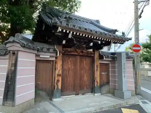 恵林寺の山門