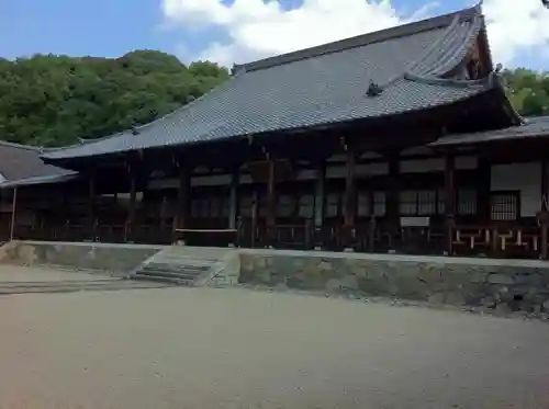 萬福寺の本殿・本堂