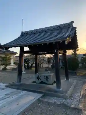 日置八幡宮の手水舎