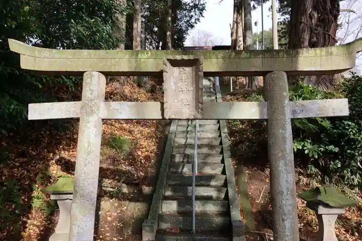 阿久津「田村神社」(郡山市阿久津町)旧社名:伊豆箱根三嶋三社の鳥居
