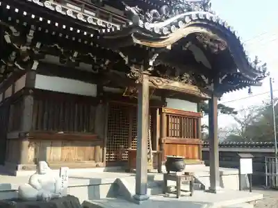 護国寺の本殿・本堂
