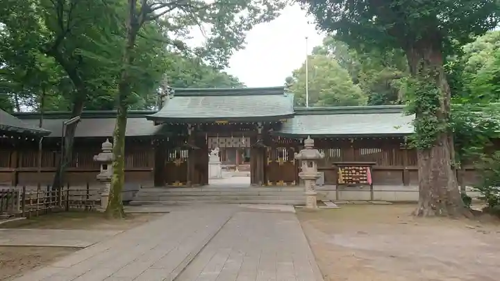 荻窪八幡神社の山門・神門