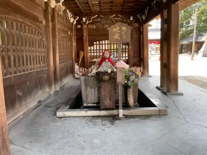 笠覆寺 (笠寺観音)の手水舎