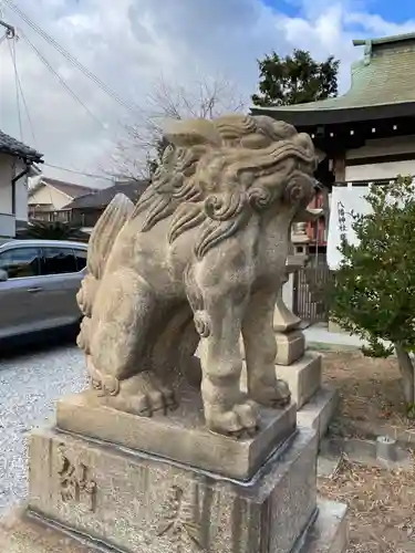 穂蓼八幡神社の狛犬