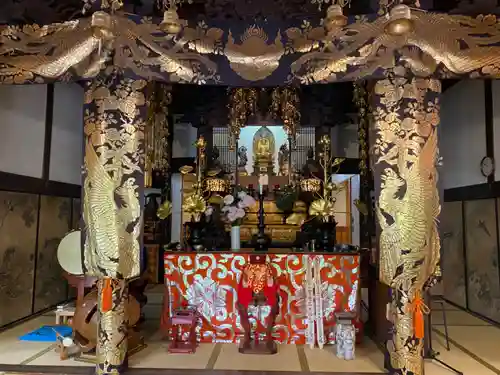 隆国寺の本殿・本堂