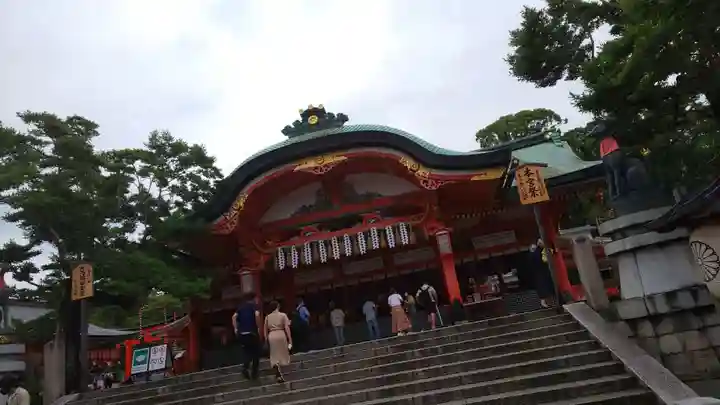 伏見稲荷大社の本殿・本堂