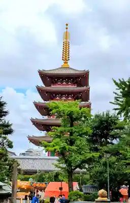 浅草寺の塔